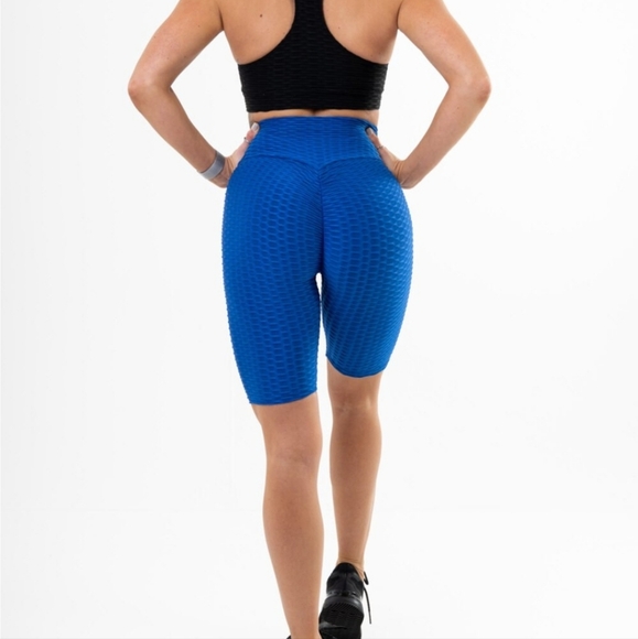 New Mix Biker Short, Butt Enhancing Yoga Shorts, Size Small/Medium Royal Blue. - Picture 2 of 5
